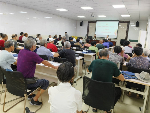 北仑柴桥成校：深入学习党的二十届三中全会精神，凝聚基层党员力量.jpg